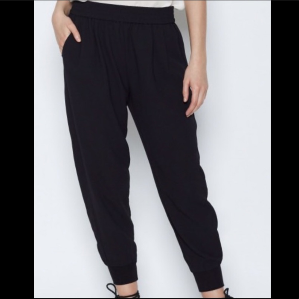 Joie Mariner Pant in Caviar